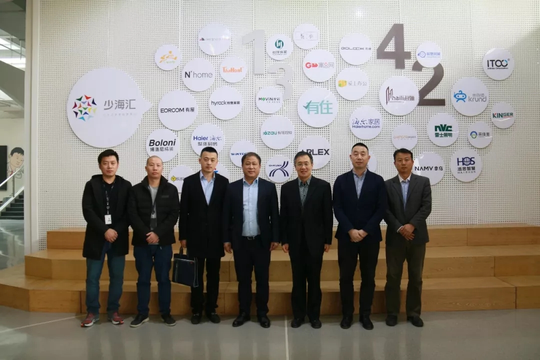 青島市建管局、市裝飾協(xié)會(huì)訪問海驪，點(diǎn)贊生態(tài)融合推動(dòng)兄弟企業(yè)發(fā)展