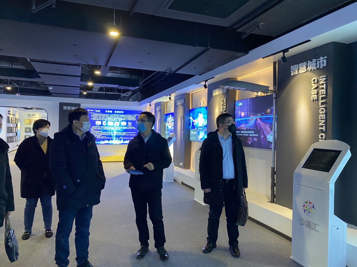 萊鋼集團來訪海驪，探討鋼結(jié)構(gòu)建筑、裝配式內(nèi)裝融合新發(fā)展